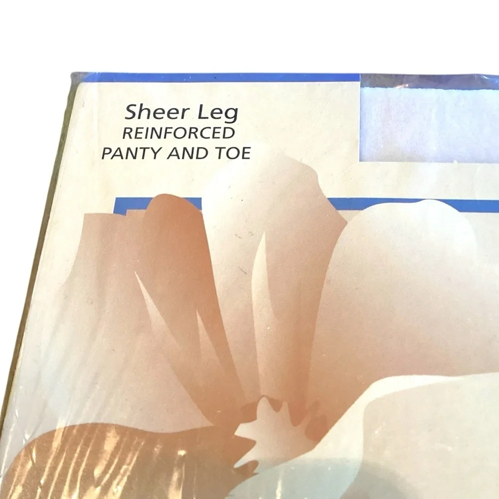 Vintage 80s 90s SABRA White Sheer Leg Pantyhose,‎ Size A Hosiery